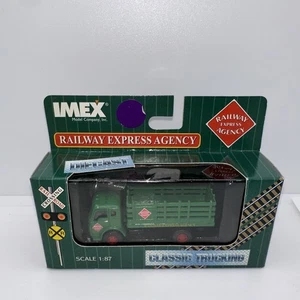 Imex 1:87 Railway Express Agency REA Stakebed truck round cab - Picture 1 of 3