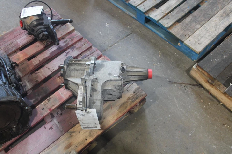 2008 Chevrolet Trailblazer Transfer Case 4WD OEM 102k Miles - NR9 Option Foto 1 de 4