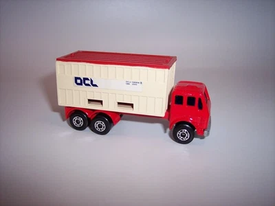 "MATCHBOX" **SUPERFAST** SF-42 MERCEDES CONTAINER TRUCK **OCL** NEAR MINT - image 1 of 4