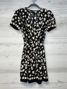 Ann Taylor Factory Dress Womens Petite 0P Black White Floral Short Sleeve Wrap - Picture 1 of 8