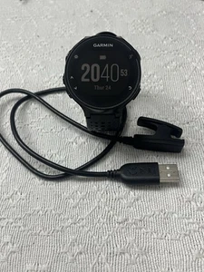 Reloj para correr Garmin Forerunner 235 GPS con cargador USB - Imagen 1 de 7