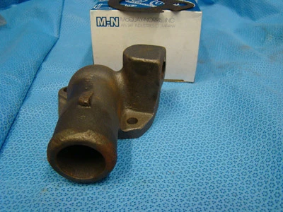 Salida de agua Ford 240 300 E100 E300 F100 F150 F250 NORS EE. UU. D3TZ8592A 1975-1979 Foto 1 de 4