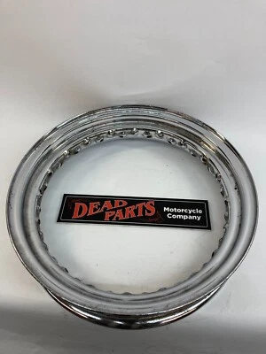 Llanta delantera/trasera Harley cromada 16x3 40 radios Foto 1 de 4