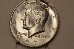 1971-D Choice Kennedy Half Dollars (UNC) Item# 6474 - Picture 1 of 3