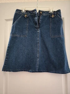 Kim Rogers Denim Jean Skirt Modest Zip Closure Pockets Belt Loops Size 12 PreOwn - Picture 1 of 6