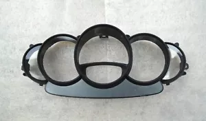 PORSCHE 996 INSTRUMENT CLUSTER 02 - 05 GLASS COVER FRAME SMALL CRACK SEE PHOTOS - Picture 1 of 10