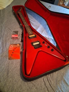 Vintage 1980's Epiphone Flying V V2  - Picture 1 of 22