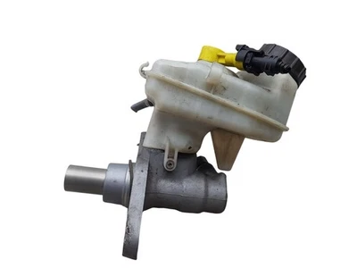 VAUXHALL INSIGNIA Brake Master Cylinder 2.0 Diesel A20DTH 2011 13286446 - Image 1 of 4