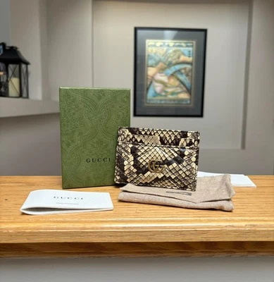 Portatarjetas Gucci Marmont Piel de pitón real - Precio de venta sugerido por el fabricante $895 - Auténtico - Totalmente nuevo Foto 1 de 4