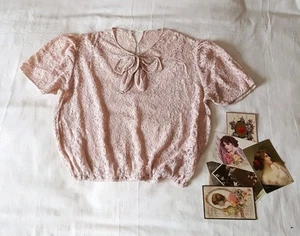 Vintage 1930s Nude Pink Lace Blouse | Neck Bow | Art Deco | Excellent Cond - Picture 1 of 14