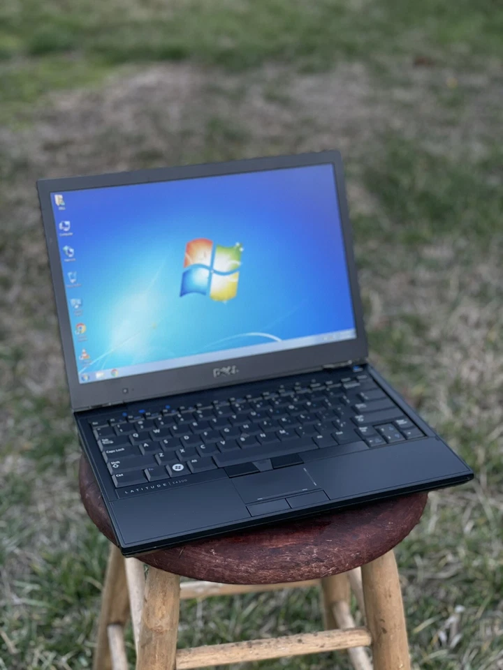 Dell Latitude Laptop | Windows 7 Pro | Microsoft Office | DVD Drive | 8 GB RAM - Image 1 of 4