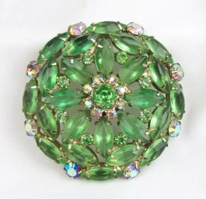 Vintage Green Marquise Aurora Borealis Glass Rhinestone Round 2 1/4" Brooch Pin - Picture 1 of 5