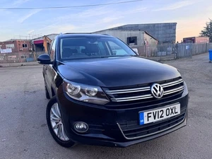 2012 Volkswagen Tiguan 2.0 TDI BlueMotion Tech Sport DSG 4WD Euro 5 (s/s) 5dr ES - Picture 1 of 24