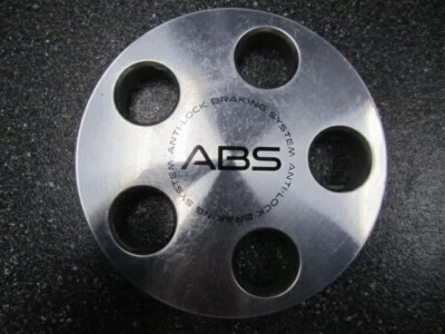 Uma (1) tampa central usinada Pontiac Bonneville Grand Prix 1992-2000 16" 9592390 - Imagem 1 de 4