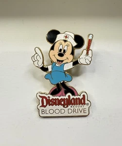 Minnie Infermiera Tenuta Termometro Blood Drive 2006 Medical Disney Spilla - Foto 1 di 2