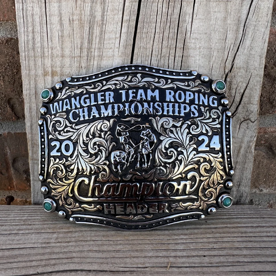 Пряжка на ремень в стиле ковбойского трофея родео с заголовком чемпиона - Изображение 1 из 1
