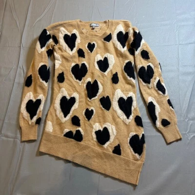 Suéter Neiman Marcus 100% Cachemira Corazones Camel Negro Blanco Túnica Talla S Foto 1 de 4