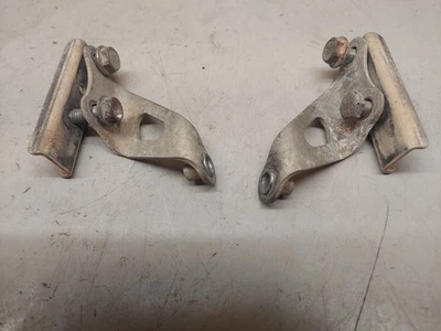 06-14 Honda Trx450r Rear Upper Fender Brackets Trx450er  - Image 1 of 4