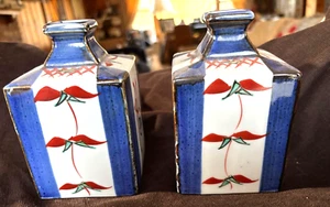 PAIR OF VINTAGE GEOMETRIC JAPANESE BUD VASES - 5 1/2 X 3 1/4 - Picture 1 of 6