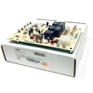39M84 Honeywell Gebläsesteuerplatine - Bild 1 von 5