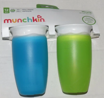 p2* Taza para sorber Munchkin Miracle 360 verde/azul 10 OZ cada prueba de derrames Foto 1 de 2