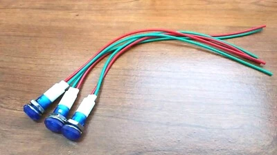 Luces indicadoras LED de bajo perfil azul brillante impermeables 3 BBT 12 voltios Foto 1 de 4