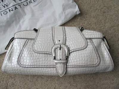 New MAXX New York Pearl White Embossed Shoulder Handbag Purse Clutch + Dust Bag - Image 1 of 4