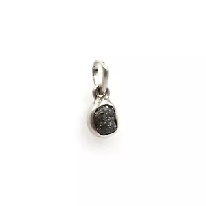 Ciondolo charm diamante grezzo argento 925 gioiello 1,9 cm 1,95 ct diamante cristallo drusa - Foto 1 di 13