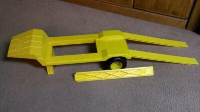 TONKA YELLOW TRAILER RAMPS  - Image 1 of 3