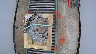 Volvo Serie 70 2016 conjunto de transmisión automática 135 k millas OEM negro Foto 1 de 4