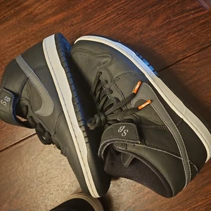 Nike Sb Dunk Mid Pro negro gris CV4283-001 para hombre - Imagen 1 de 8