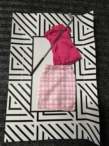 Barbie Carriere Moda Golf Rosa Outfit & Club 2017 Nuovo - Foto 1 di 4