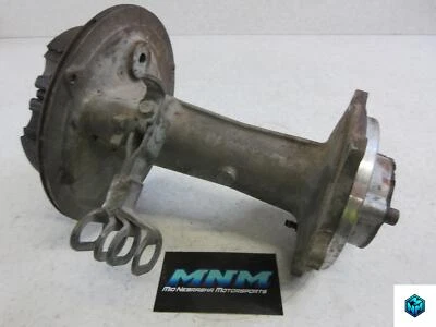 Yamaha Badger 80 Yfm80 1985 genuino cubo de rueda trasera eje portador freno de tambor Foto 1 de 4