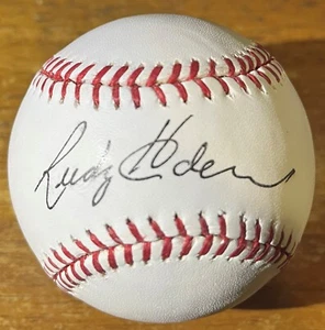 Rudy Hernandez Auto Autograph Beckett Certified OMLB Baseball Washington Senator - Picture 1 of 2