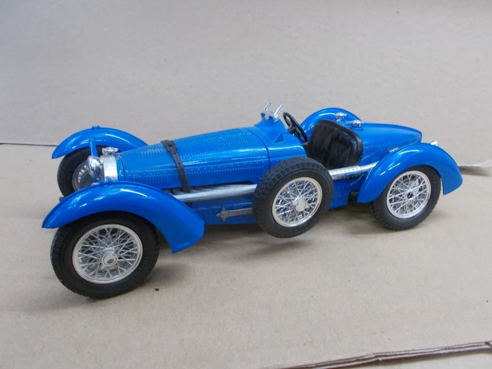 BURAGO  BUGATTI TYPE  ( 59)   1934 - 1/18 ème - Photo 1/4