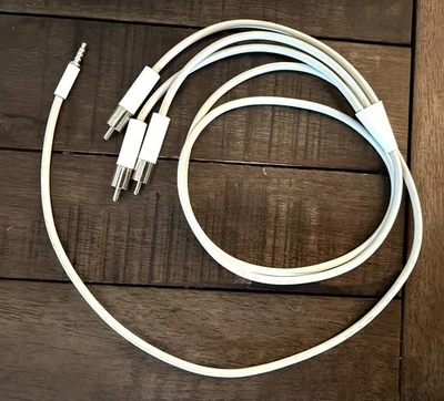 Apple iPod AV Photo Cable Original for iPod 第 5 代视频  — 第 1/4 张图片