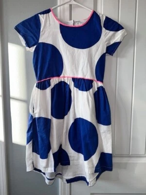 长袖连身裙 背面纽扣。 8 码 白色带蓝色圆点穿过一次。 — 第 1/2 张图片