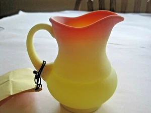 Fenton Burmese Creamer, blush pink/pale yellow - Picture 1 of 6