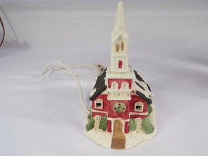 Vintage Studio 5 Wonderland Miniatur Porzellan Kirche beleuchtet handbemalt K24 - Bild 1 von 8
