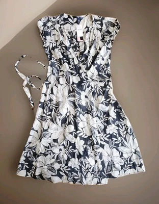 Banana Republic новый с Ярлыками шелковая смесь надежном черно-белый цветочный платье Рекомендуемая розничная цена производителя $89 - Изображение 1 из 4