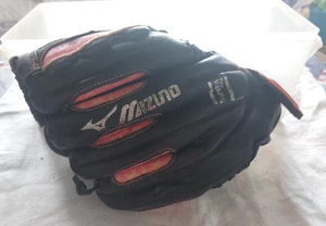 Mizuno Pink 11" Inch GPP 1108 Right Hand Throw Fast Pitch Softball Glove - Picture 1 of 8