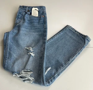 Levi's Premium Women Wedgie Straight Fit High Rise Jeans 25x26 Blue NWT - Picture 1 of 12