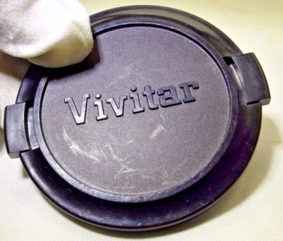 Vivitar 62mm front cap Snap on type plastic   - Image 1 of 4