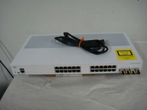 Conmutador Ethernet montable en rack de 24 puertos Cisco Business (CBS25024T4G) - Imagen 1 de 8