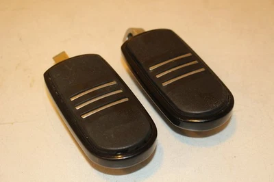 HARLEY DAVIDSON OEM BLACK STREAMILNER FOOTPEGS  - Image 1 of 4