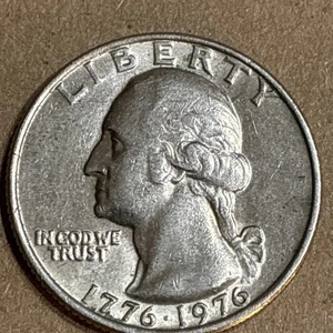 1776-1976 bicentennial quarter no mint mark - Picture 1 of 6