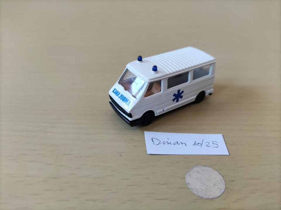 PRALINÉ, FIAT 242 AMBULANCE 1/87e - Photo 1/2
