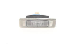 2019 - 2021 HYUNDAI TUCSON REAR LEFT OR RIGHT LICENSE PLATE LAMP OEM 925012G000 - Foto 1 di 9