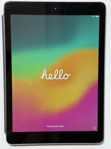 *** Apple iPad 6. generacji | 128GB | gwiezdna szarość | WiFi | A1893 | Delikatnie używany *** - Zdjęcie 1 z 9
