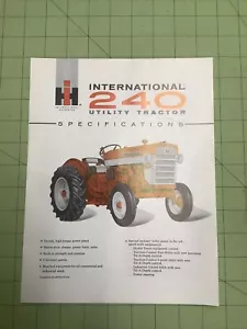 Folleto de tractor cosechadora internacional 240 especificaciones INV-P0838 - Imagen 1 de 4